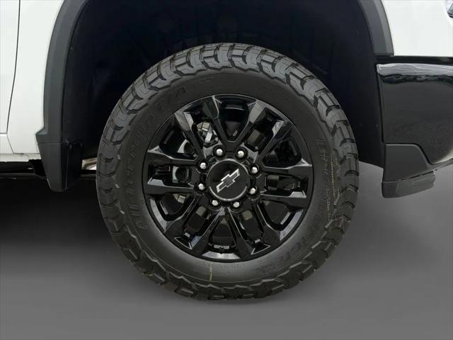2026 Chevrolet Silverado 2500HD Crew Cab, Standard Bed, LTZ, 4WD