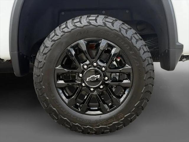 2026 Chevrolet Silverado 2500HD Crew Cab, Standard Bed, LTZ, 4WD
