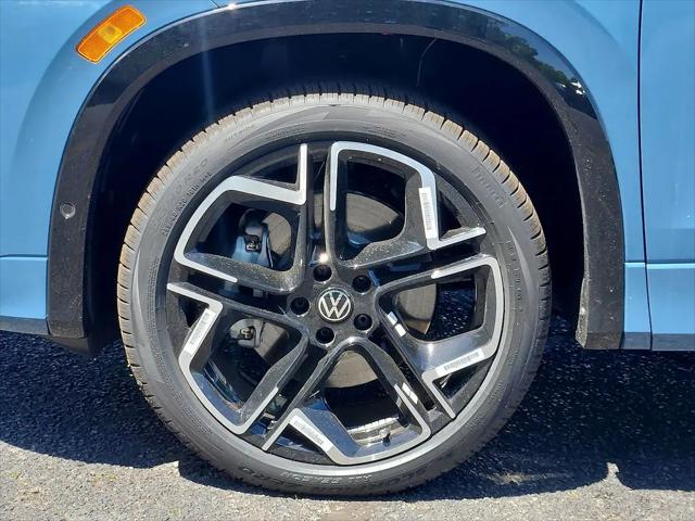 2026 Volkswagen Tiguan SEL R-Line Turbo