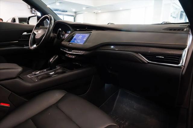 2023 Cadillac XT4 Sport