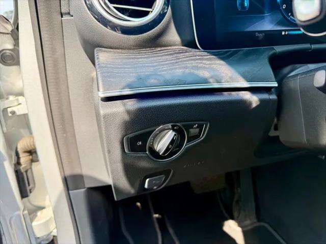 2017 Mercedes-Benz E-CLASS E 300 4MATIC