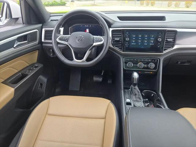 2023 Volkswagen Atlas Cross Sport 2.0T SE w/Technology