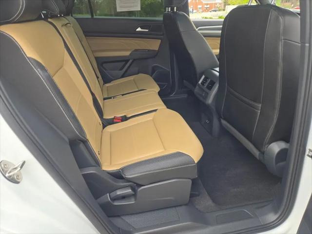 2023 Volkswagen Atlas Cross Sport 2.0T SE w/Technology