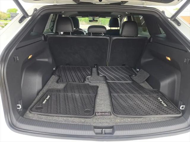 2023 Volkswagen Atlas Cross Sport 2.0T SE w/Technology