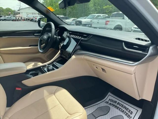 2025 Jeep Grand Cherokee L Limited 4x4