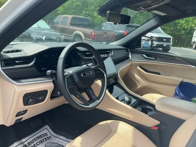 2025 Jeep Grand Cherokee L Limited 4x4