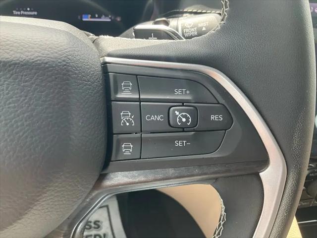 2025 Jeep Grand Cherokee L Limited 4x4
