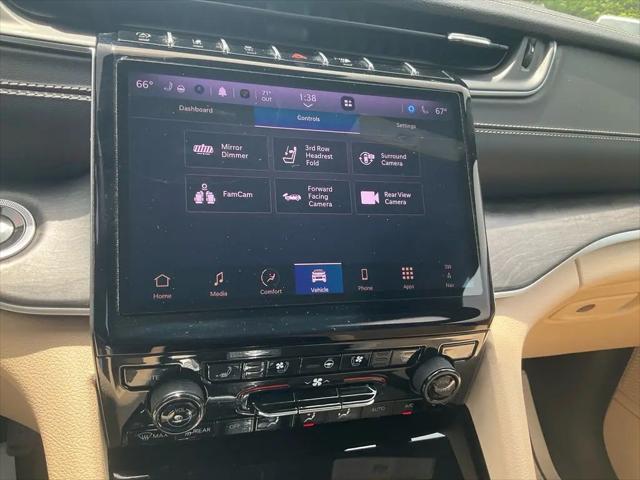 2025 Jeep Grand Cherokee L Limited 4x4