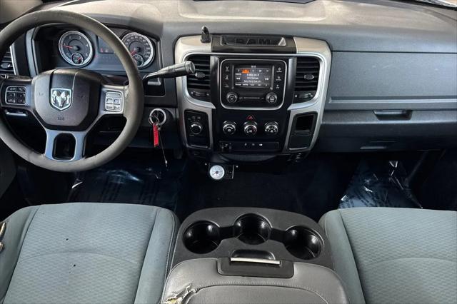 2017 Ram 3500 SLT Crew Cab 4x4 6'4" Box