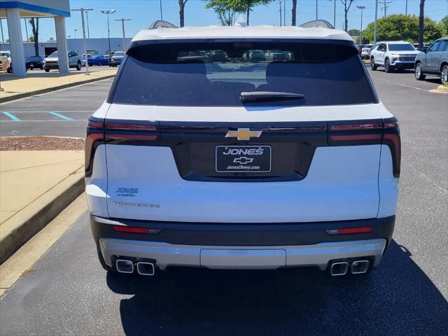 2026 Chevrolet Traverse FWD LT