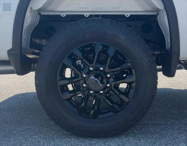 2026 Chevrolet Silverado 2500HD Crew Cab, Standard Bed, WT, 4WD