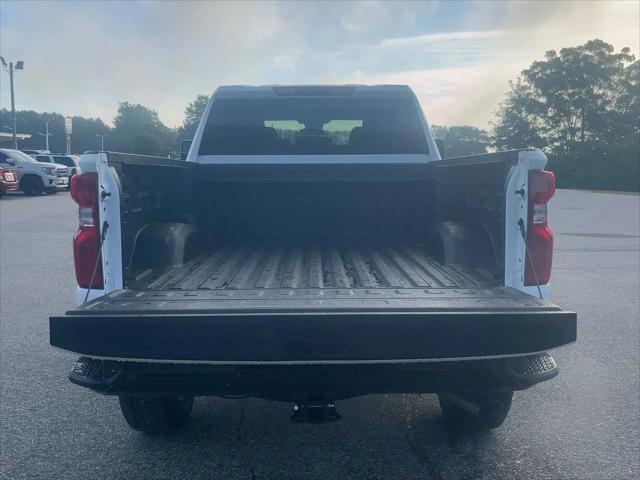 2026 Chevrolet Silverado 2500HD Crew Cab, Standard Bed, WT, 4WD