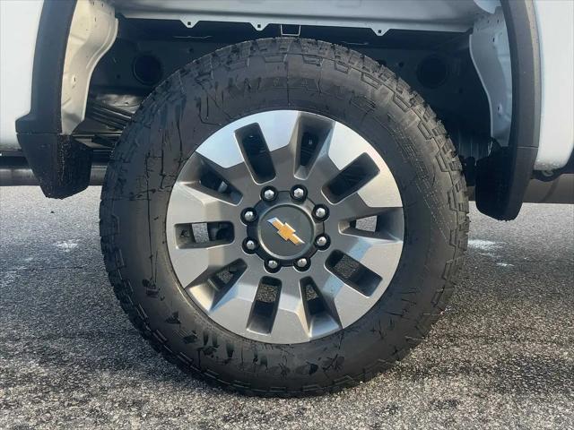 2026 Chevrolet Silverado 2500HD Crew Cab, Standard Bed, WT, 4WD