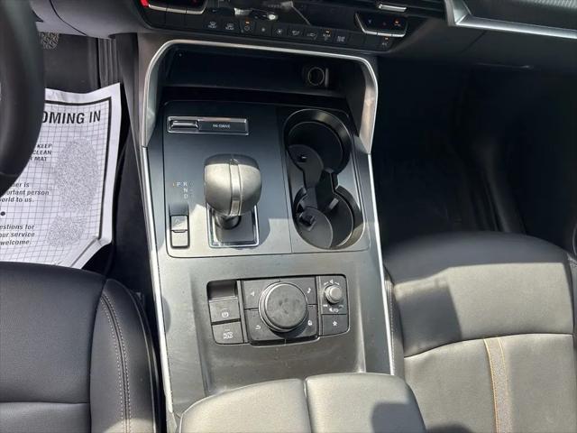 2024 Mazda X-90 3.3 Turbo Select