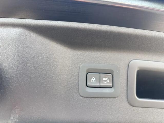 2024 Mazda X-90 3.3 Turbo Select