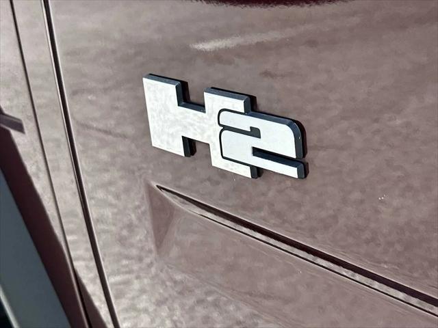 2006 HUMMER H2 Base
