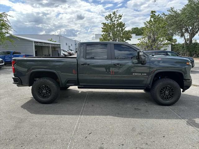 2025 Chevrolet Silverado 2500HD 4WD Crew Cab Standard Bed ZR2