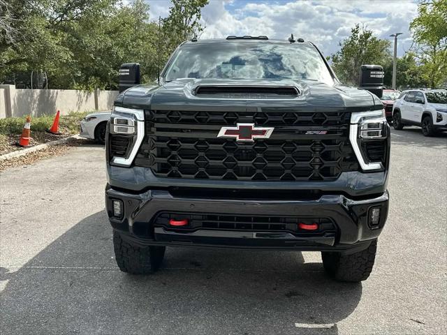 2025 Chevrolet Silverado 2500HD 4WD Crew Cab Standard Bed ZR2