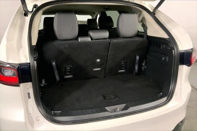 2024 Mazda X-90 3.3 Turbo Select