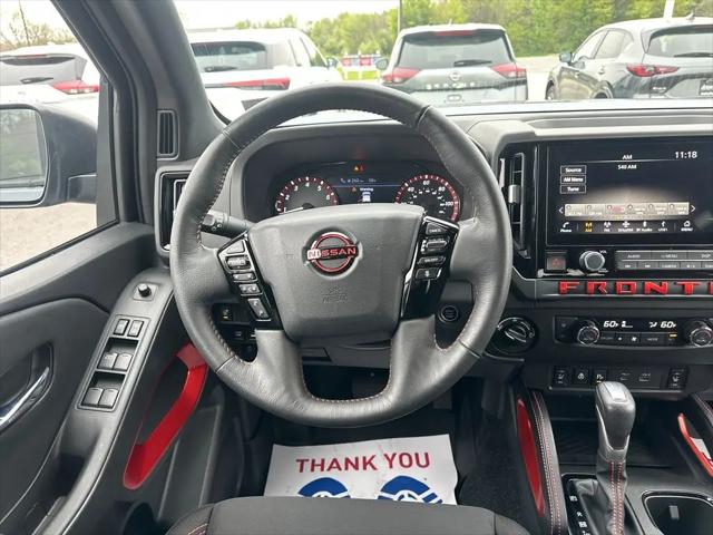 2025 Nissan Frontier Crew Cab PRO-4X 4x4
