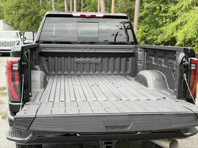 2024 GMC Sierra 2500HD 4WD Crew Cab Standard Bed AT4