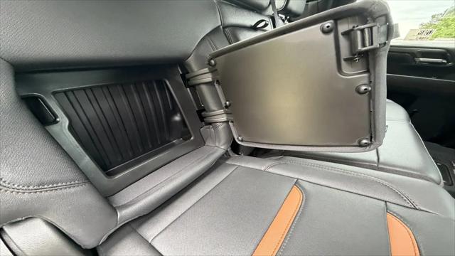 2024 GMC Sierra 2500HD 4WD Crew Cab Standard Bed AT4