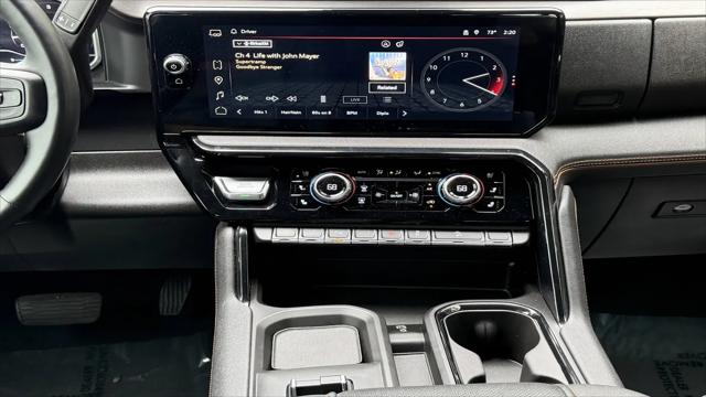 2024 GMC Sierra 2500HD 4WD Crew Cab Standard Bed AT4