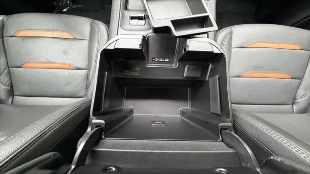 2024 GMC Sierra 2500HD 4WD Crew Cab Standard Bed AT4