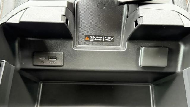2024 GMC Sierra 2500HD 4WD Crew Cab Standard Bed AT4
