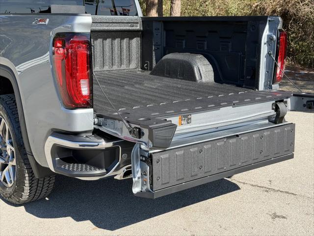 2026 GMC Sierra 1500 Crew Cab, Short Bed, SLT, 4WD