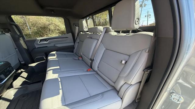 2026 GMC Sierra 1500 Crew Cab, Short Bed, SLT, 4WD
