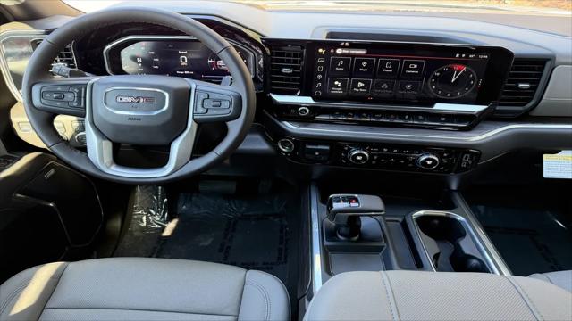 2026 GMC Sierra 1500 Crew Cab, Short Bed, SLT, 4WD