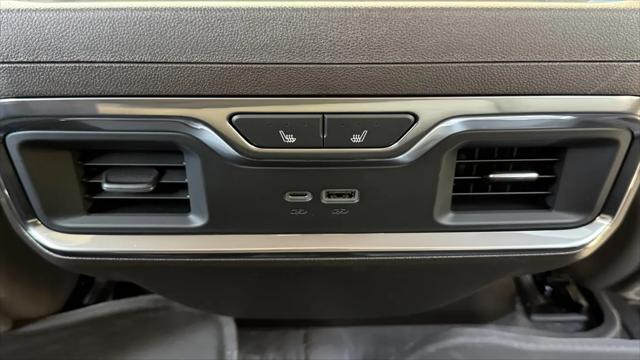 2026 GMC Sierra 1500 Crew Cab, Short Bed, SLT, 4WD