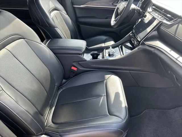 2025 Jeep Grand Cherokee L Limited 4x4