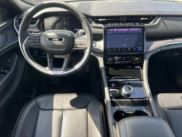 2025 Jeep Grand Cherokee L Limited 4x4