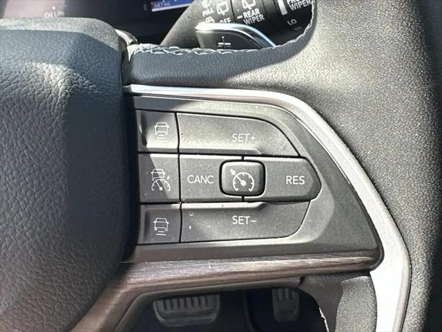2025 Jeep Grand Cherokee L Limited 4x4