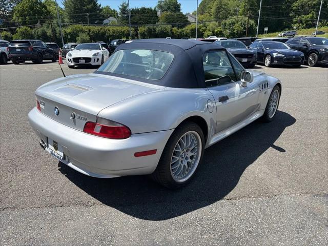 2001 BMW Z3 3.0i