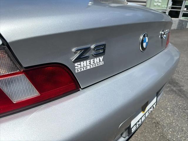 2001 BMW Z3 3.0i