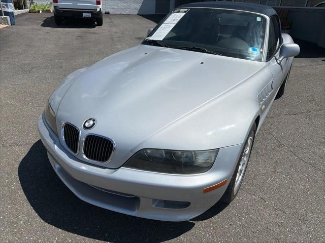 2001 BMW Z3 3.0i