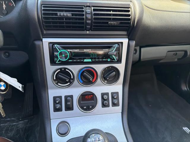 2001 BMW Z3 3.0i