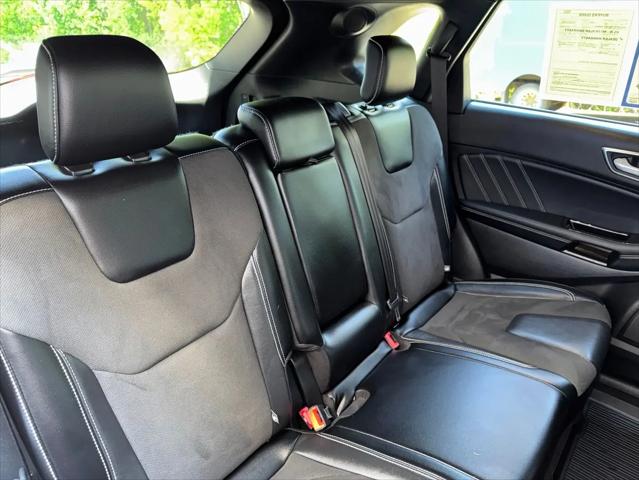2019 Ford Edge ST