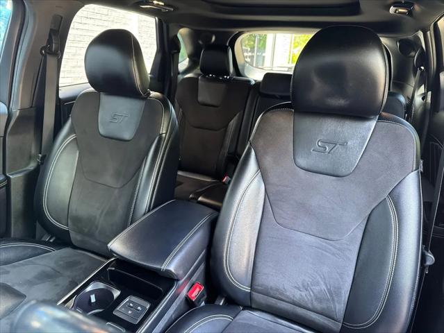 2019 Ford Edge ST