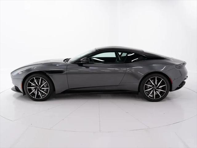2023 Aston Martin DB11 V12
