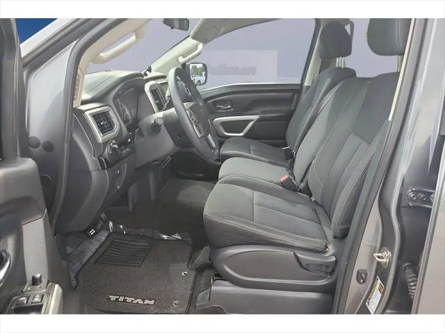 2018 Nissan Titan SV