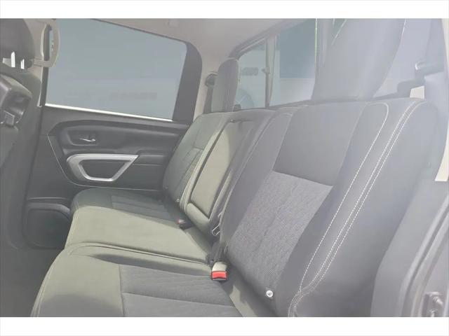 2018 Nissan Titan SV
