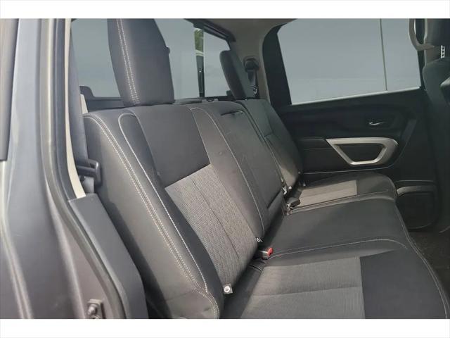 2018 Nissan Titan SV