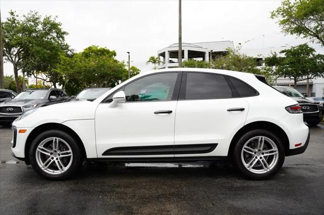 2022 Porsche Macan Macan
