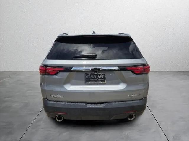 2023 Chevrolet Traverse FWD LT Cloth
