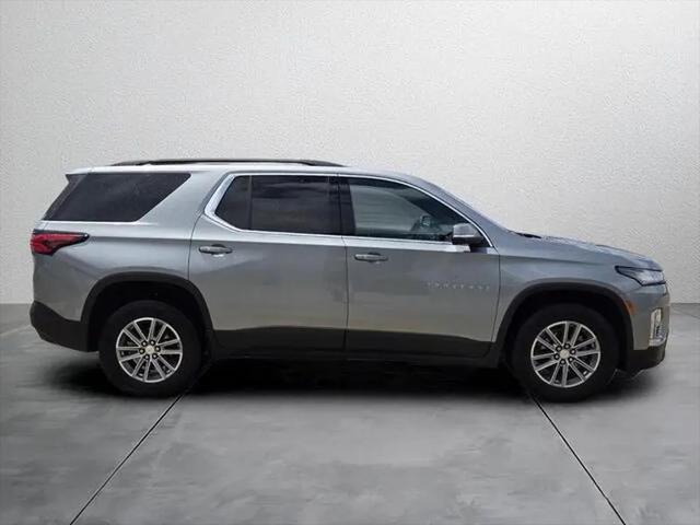 2023 Chevrolet Traverse FWD LT Cloth