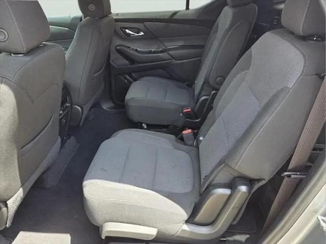 2023 Chevrolet Traverse FWD LT Cloth